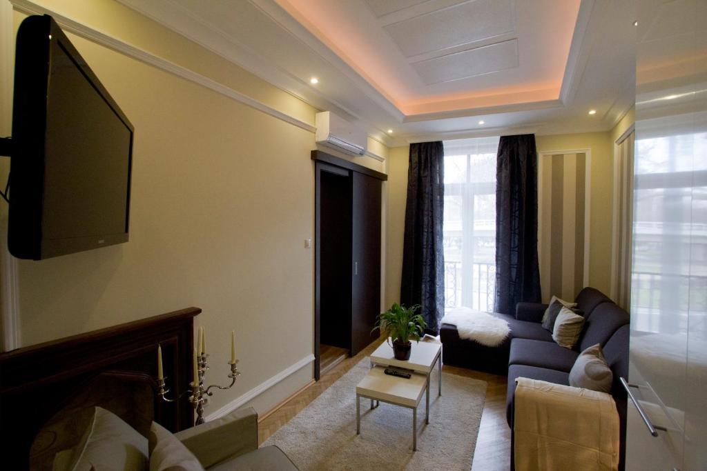 Elisabeth Bridge Apartmans ブダペスト エクステリア 写真