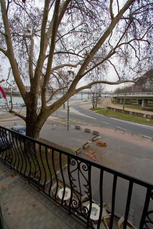 Elisabeth Bridge Apartmans ブダペスト エクステリア 写真